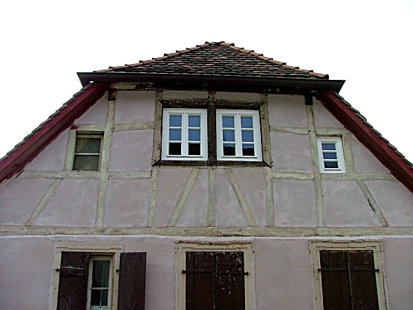 Neue Fenster in einem denkmalgeschützten Fachwerkhaus